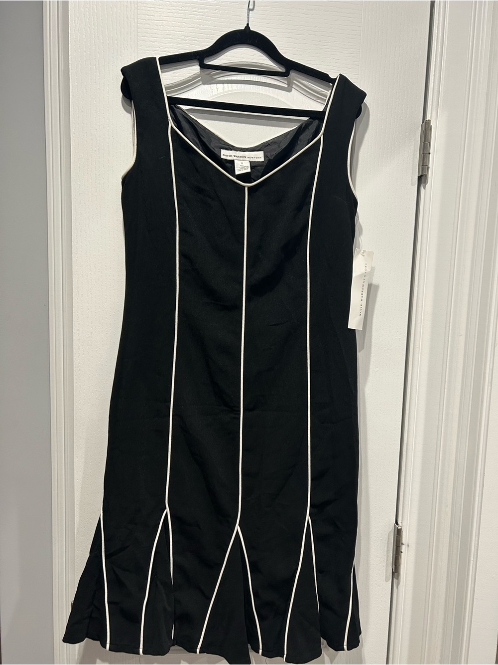 David Warren New York Sleeveless Black Dress with White Piping
